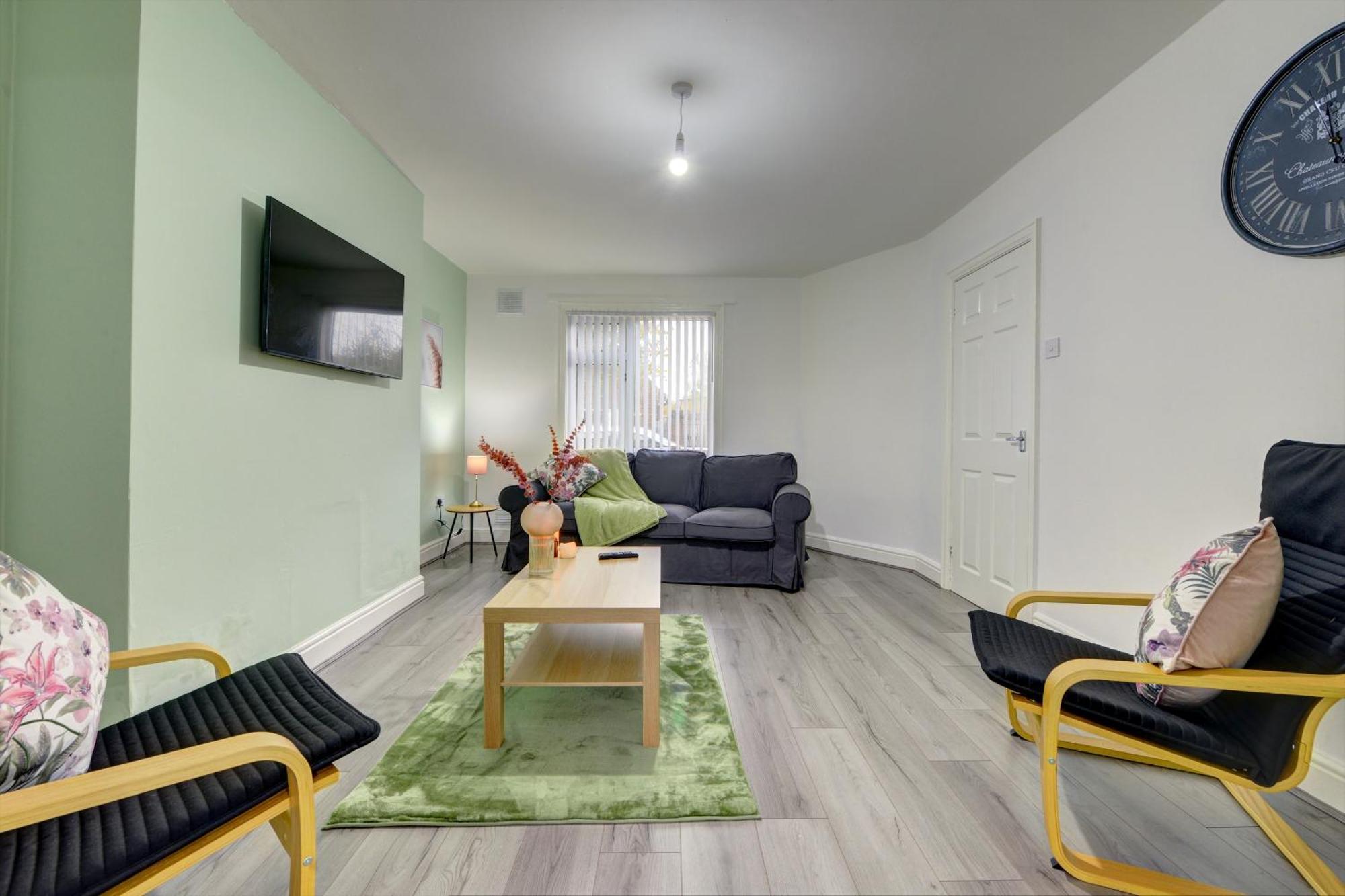 Stunning And Lovely 3 Bed House - Catch 22 Coventry Eksteriør bilde