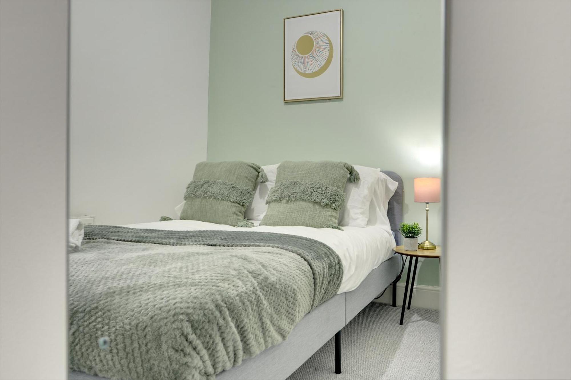 Stunning And Lovely 3 Bed House - Catch 22 Coventry Eksteriør bilde