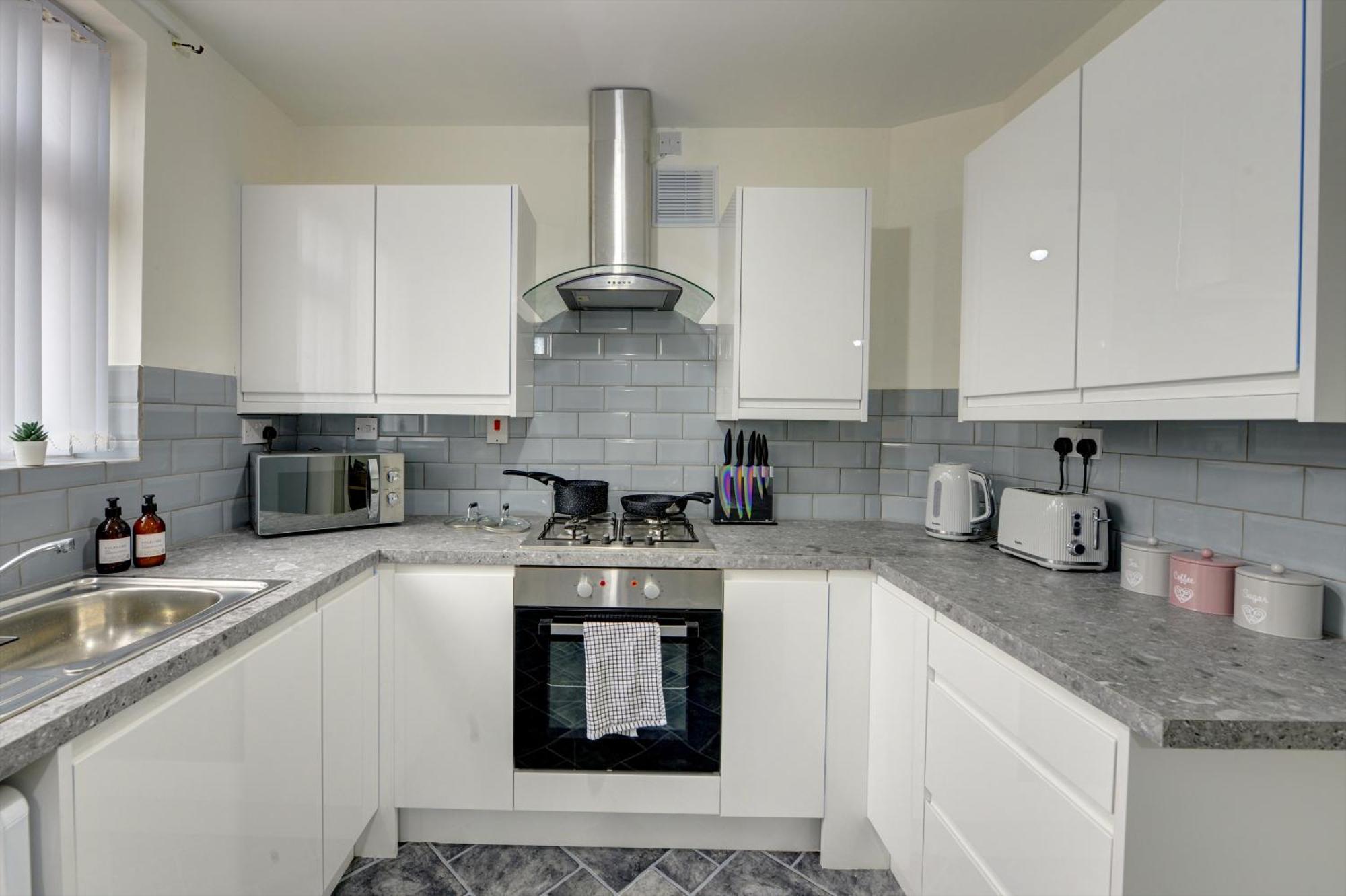 Stunning And Lovely 3 Bed House - Catch 22 Coventry Eksteriør bilde
